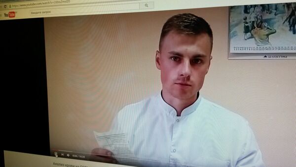 Врач-качок Андрей Егоров, скриншот видеоблога - Sputnik Беларусь