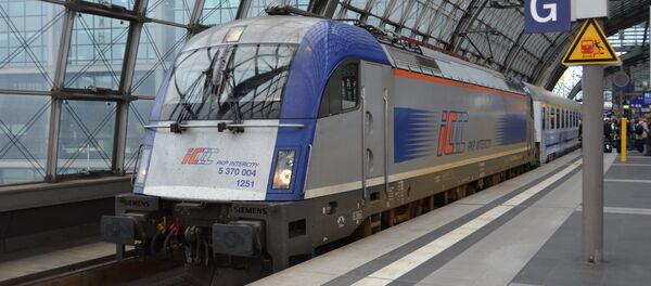 Поезд PKP Intercity, архивное фото - Sputnik Беларусь