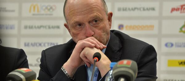 Па словах Люіса, ніхто не можа быць больш расчараваны вынікам, чым гульцы Па словах Люіса, ніхто не можа быць больш расчараваны вынікам, чым гульцы - Sputnik Беларусь