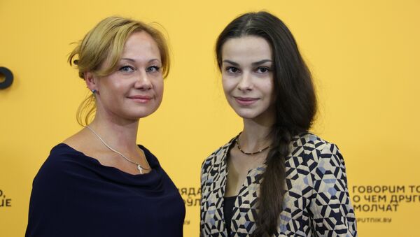 Алена Тихонова и Екатерина Анискович - Sputnik Беларусь
