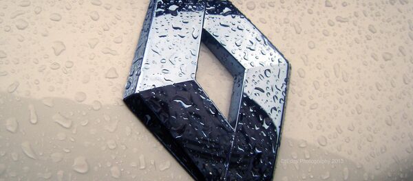 Логотип Renault - Sputnik Беларусь