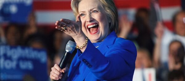 Предвыборное ралли кандидата в президенты США Хиллари Клинтон в штате Кентукки - Sputnik Беларусь