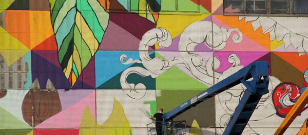 Мурал на Октябрьской - Sputnik Беларусь