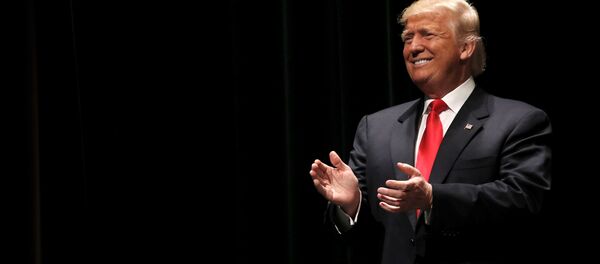 Кандидат в президенты США Дональд Трамп Кандидат в президенты США Дональд Трамп - Sputnik Беларусь