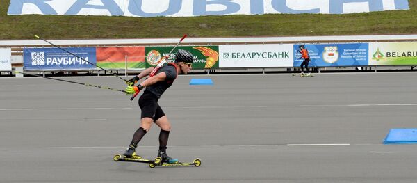 Трэніроўка бітланістаў у Раўбічах Трэніроўка бітланістаў у Раўбічах - Sputnik Беларусь