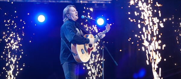 Юрий Лоза на фестивале Авторадио Дискотека 80-х Юрий Лоза на фестивале Авторадио Дискотека 80-х - Sputnik Беларусь