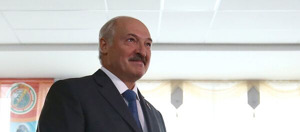 Александр Лукашенка ў дзень парламенцкіх выбараў - Sputnik Беларусь