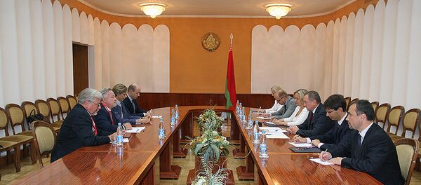 Макей встретился с представителями ОБСЕ Макей встретился с представителями ОБСЕ - Sputnik Беларусь