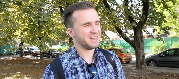 Что-то по экономике и Иван Шамякин: какие книги берут в библиотеках - Sputnik Беларусь