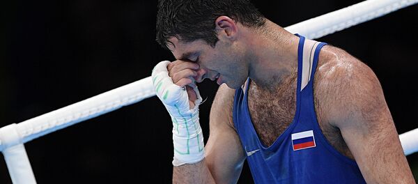 Российский боксер Миша Алоян на Олимпиаде в Рио Российский боксер Миша Алоян на Олимпиаде в Рио - Sputnik Беларусь