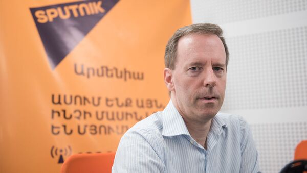 Дэвид Керанс в гостях у радио Sputnik Армения - Sputnik Беларусь