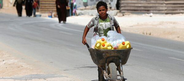 Мальчик в сирийском лагере для беженцев - Sputnik Беларусь