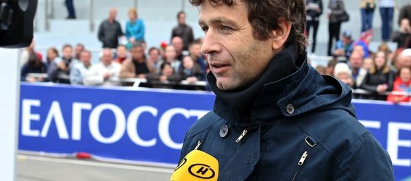 Уле-Эйнер Бьорндален   дает интервью белорусским журналистам - Sputnik Беларусь