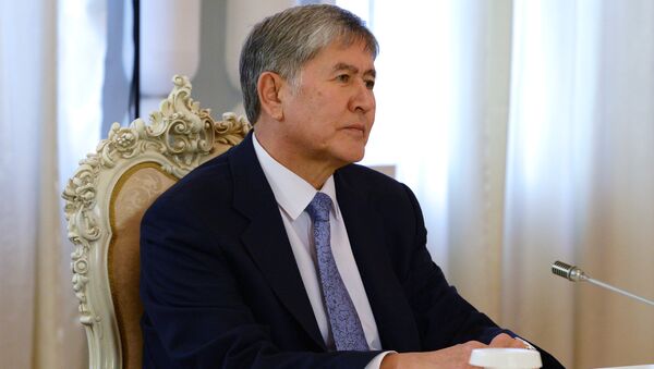Президент Кыргызстана Алмазбек Атамбаев - Sputnik Беларусь