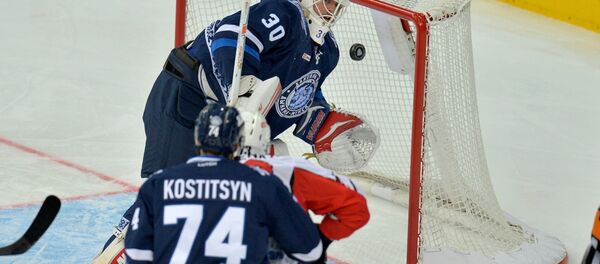 Голкипер минского Динамо Бен Скривенс - Sputnik Беларусь