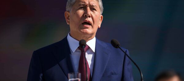Президент Кыргызстана Алмазбек Атамбаев - Sputnik Беларусь