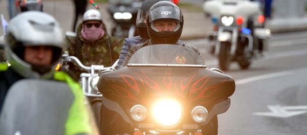 Александр Лукашенко встретился с официальными лицами головного офиса Harley-Davidson и руководителями крупных отделений H. O. G. (Harley Owners Group) из Европы и стран СНГ - Sputnik Беларусь