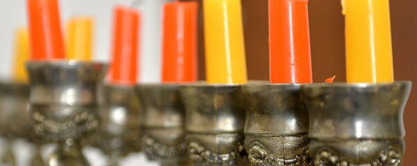 Менора в посольстве Израиля в Минске - Sputnik Беларусь