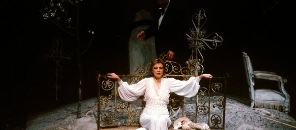 Спектакль Вішнёвы сад на сцэне маскоўскага тэатра на Таганцы - Sputnik Беларусь