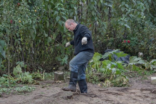 Так выглядели участки, которые полчаса поливал многометровый фонтан - Sputnik Беларусь