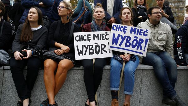 Протест против ужесточения закона против абортов - Sputnik Беларусь
