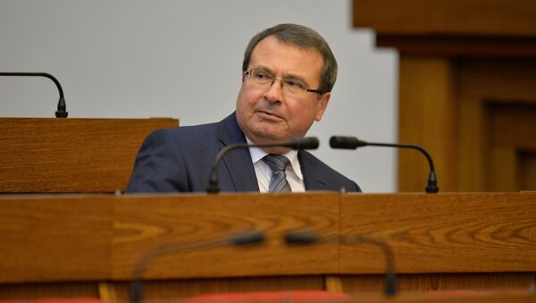 Министр финансов Беларуси Владимир Амарин на открытии сессии парламента - Sputnik Беларусь