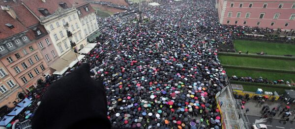 Акция протеста в Варшаве - Sputnik Беларусь