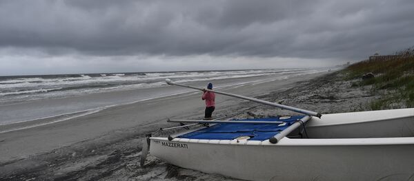 Побережье Флориды в ожидании урагана Мэтью Побережье Флориды в ожидании урагана Мэтью - Sputnik Беларусь