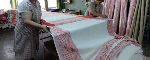 Сотрудницы Оршанского льнозавода, архивное фото - Sputnik Беларусь