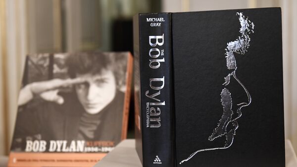 Книги Боба Дилана - Sputnik Беларусь