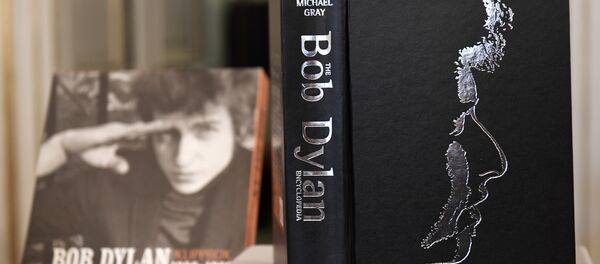 Книги Боба Дилана - Sputnik Беларусь
