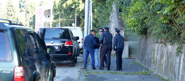 Последствия взрыва у здания Абхазского гостелевидения в Сухуме - Sputnik Беларусь