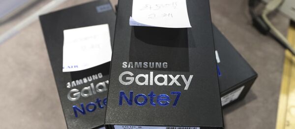 Коробки со смартфонами Note 7 Коробки со смартфонами Note 7 - Sputnik Беларусь
