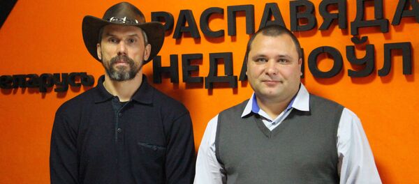 Владельцы агроусадеб Андрей Абрамов и Павел Бокач - Sputnik Беларусь