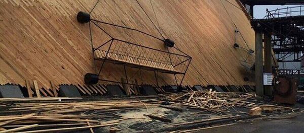 Упавшая на Беларуськалии люлька - Sputnik Беларусь