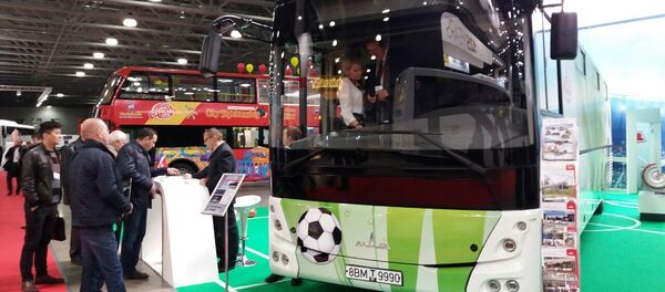 Новый МАЗ для ЧМ-2018 по футболу представили в Москве - Sputnik Беларусь