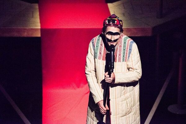 Сцена из спектакля Сван - Sputnik Беларусь