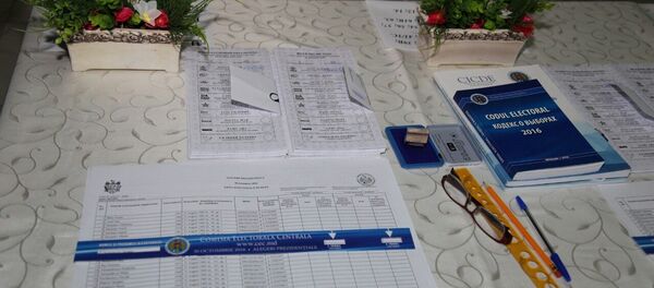 Выборы президента, бюллетени - Sputnik Беларусь