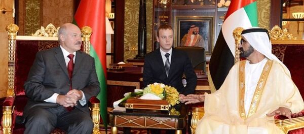 Александр Лукашенко и шейх Мухаммед бен Рашид аль-Мактум Александр Лукашенко и шейх Мухаммед бен Рашид аль-Мактум - Sputnik Беларусь