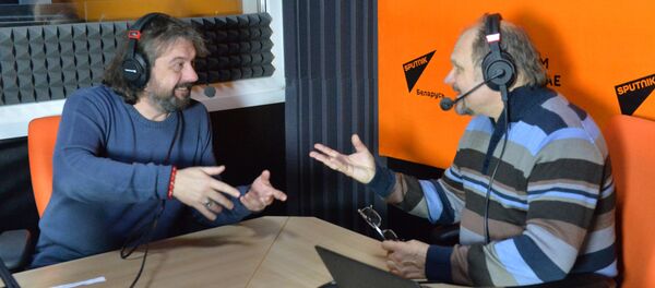 Александр Кривошеев и Вячеслав Шарапов - Sputnik Беларусь