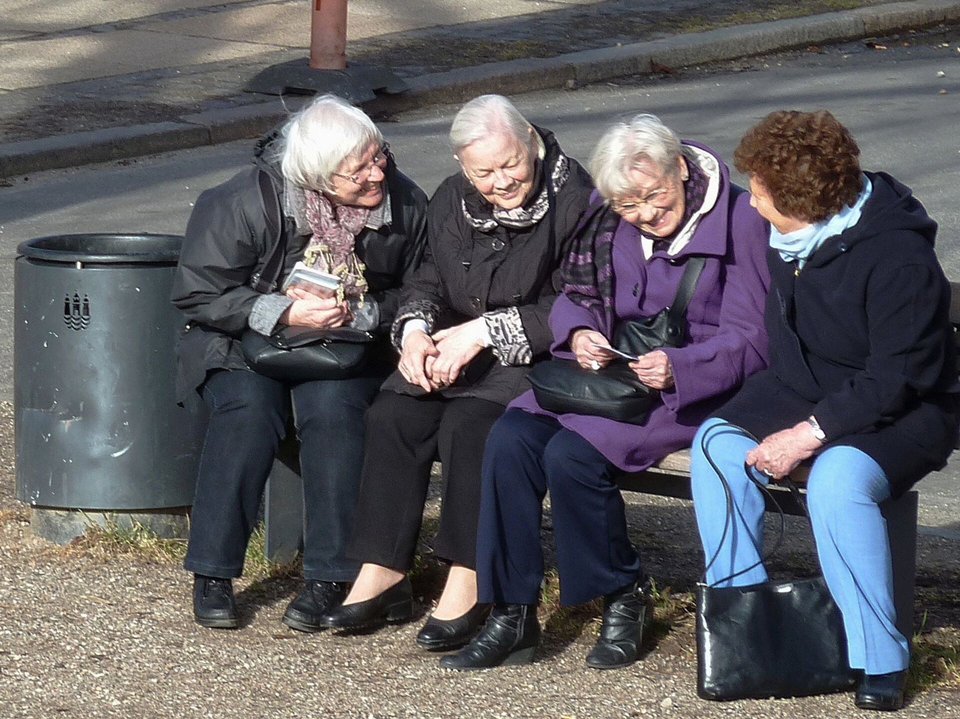 Стильные пожилые люди (46 фото)