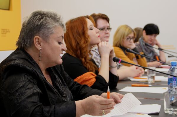 Круглый стол о гендерной политике на рынке труда Беларуси - Sputnik Беларусь