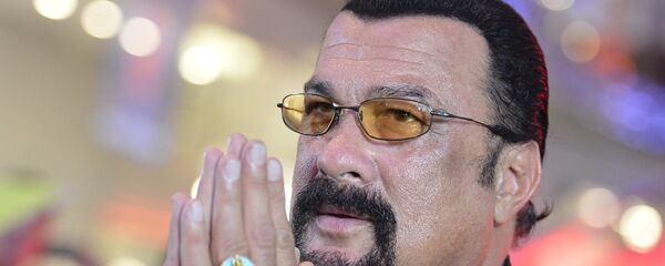 Американский киноактер Стивен Сигал - Sputnik Беларусь
