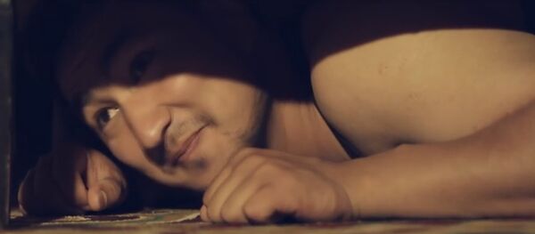 Муж решил проверить жену на верность и покорил YouTube - Sputnik Беларусь