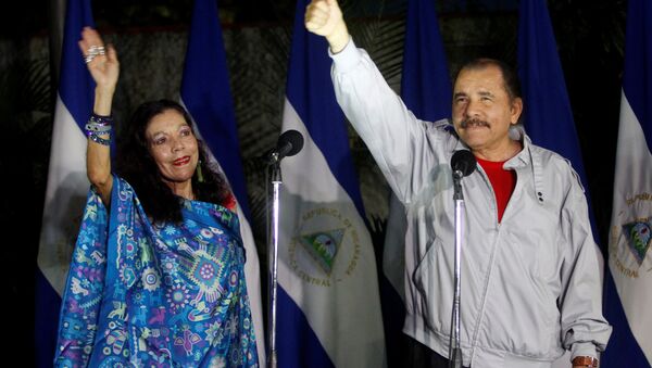 Президент Никарагуа Даниэль Ортега с женой - Sputnik Беларусь
