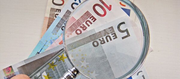 Купюры по 5 евро - Sputnik Беларусь