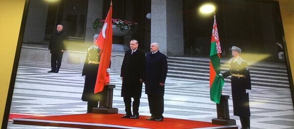Лукашэнка сустрэў Эрдагана ў Палацы Незалежнасці - Sputnik Беларусь