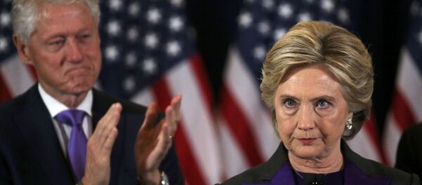 Хиллари и Билл Клинтоны - Sputnik Беларусь