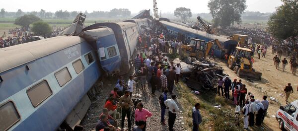 Крушение поезда в Индии - Sputnik Беларусь