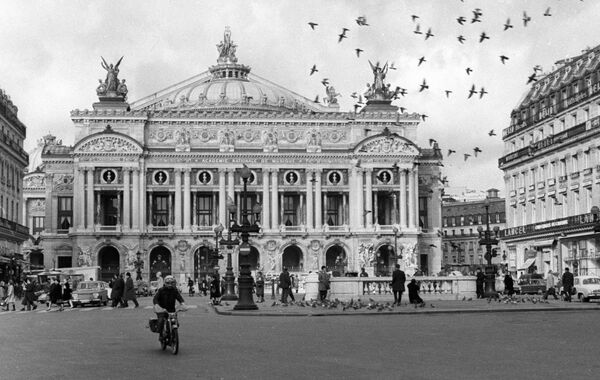 Гранд опера в Париже - Sputnik Беларусь